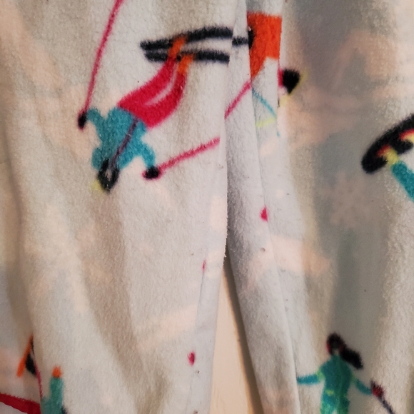 Quarter Zip Pullover - Picture 4 of 6